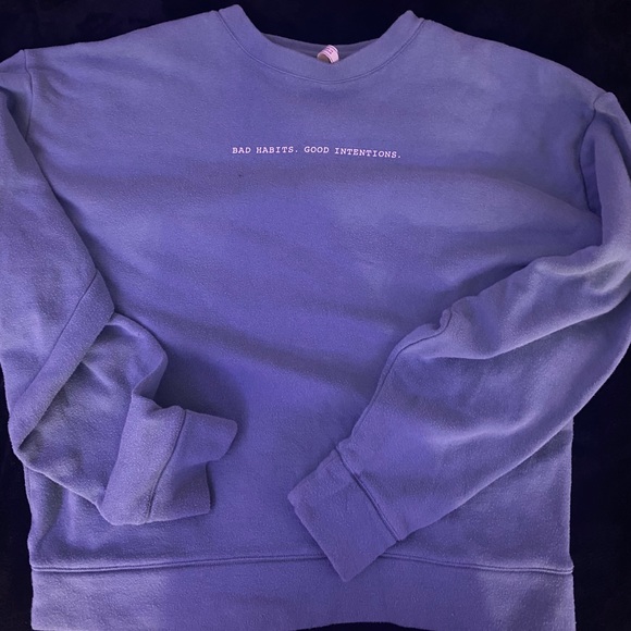 Sweatshirt - Picture 2 of 4